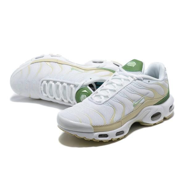 AIR MAX PLUS TN ‘LIGHT BONE HONYDEW ALLIGATOR’