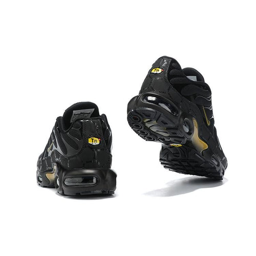 AIR MAX PLUS TN ‘BLACK GOLD’