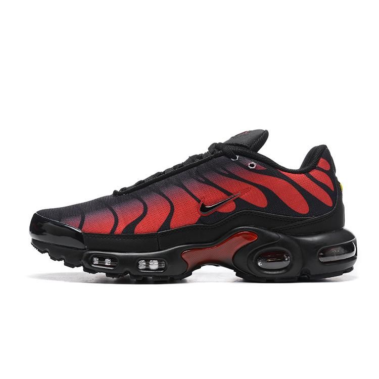 AIR MAX PLUS TN ‘BRED REFLECTIVE’